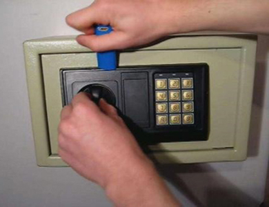 阳西24小时上门开锁公司